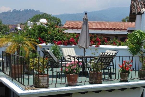 卡萨玛德琳b＆B酒店及水疗中心 危地马拉安地瓜 外观 照片