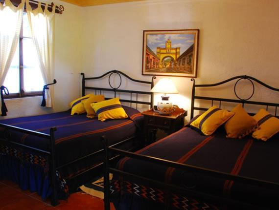 卡萨玛德琳b＆B酒店及水疗中心 危地马拉安地瓜 客房 照片